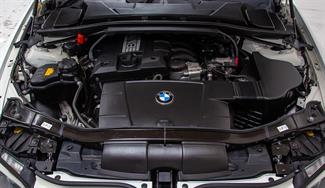 2013 BMW 320i - Thumbnail