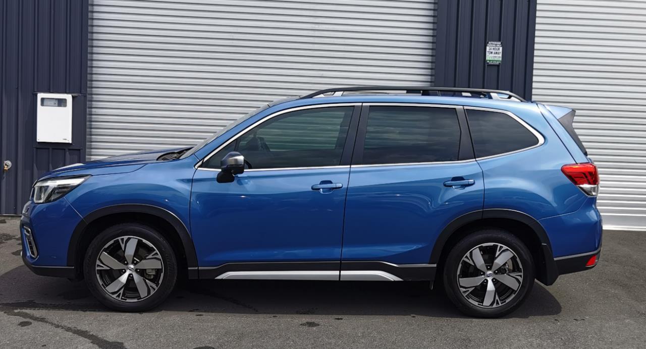 2020 Subaru FORESTER