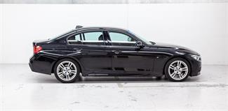 2013 BMW 320i - Thumbnail
