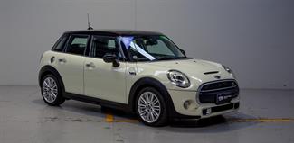 2015 Mini 5d - Thumbnail