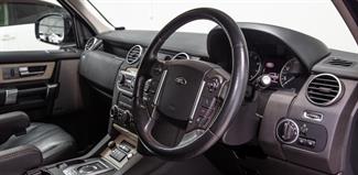 2014 Land Rover Discovery - Thumbnail