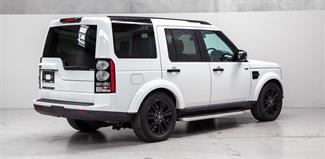 2014 Land Rover Discovery - Thumbnail