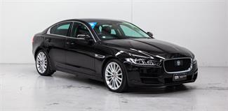 2016 Jaguar XE - Thumbnail