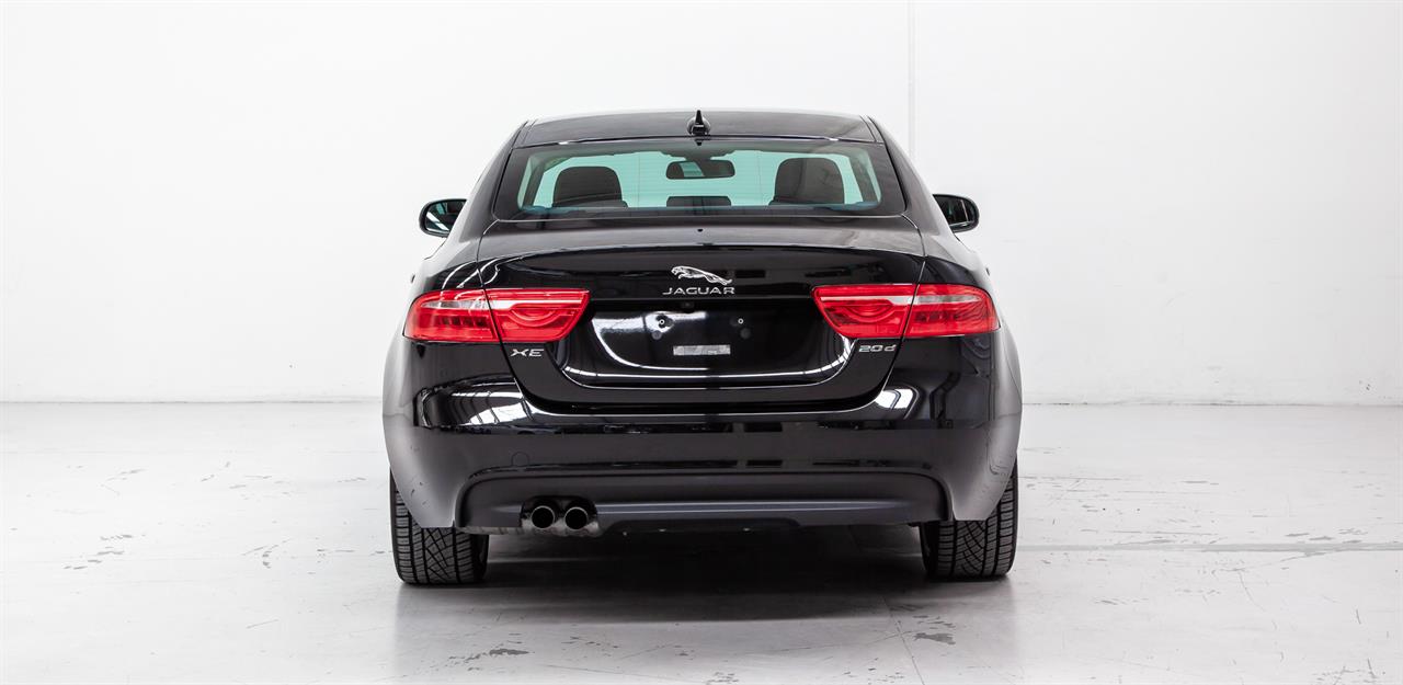 2016 Jaguar XE